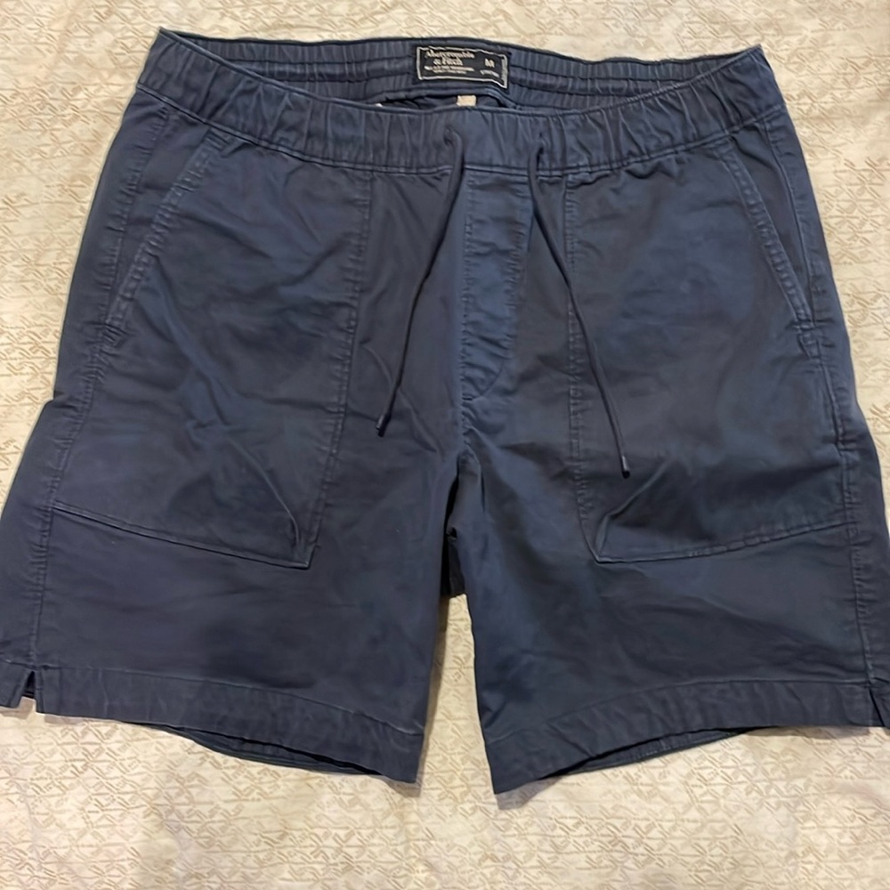 Abercrombie and fitch men’s shorts, navy, medium